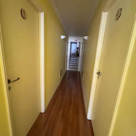 Quarto em Acomodações Particulares Casa Dos Avós Maceira (Lisbon)